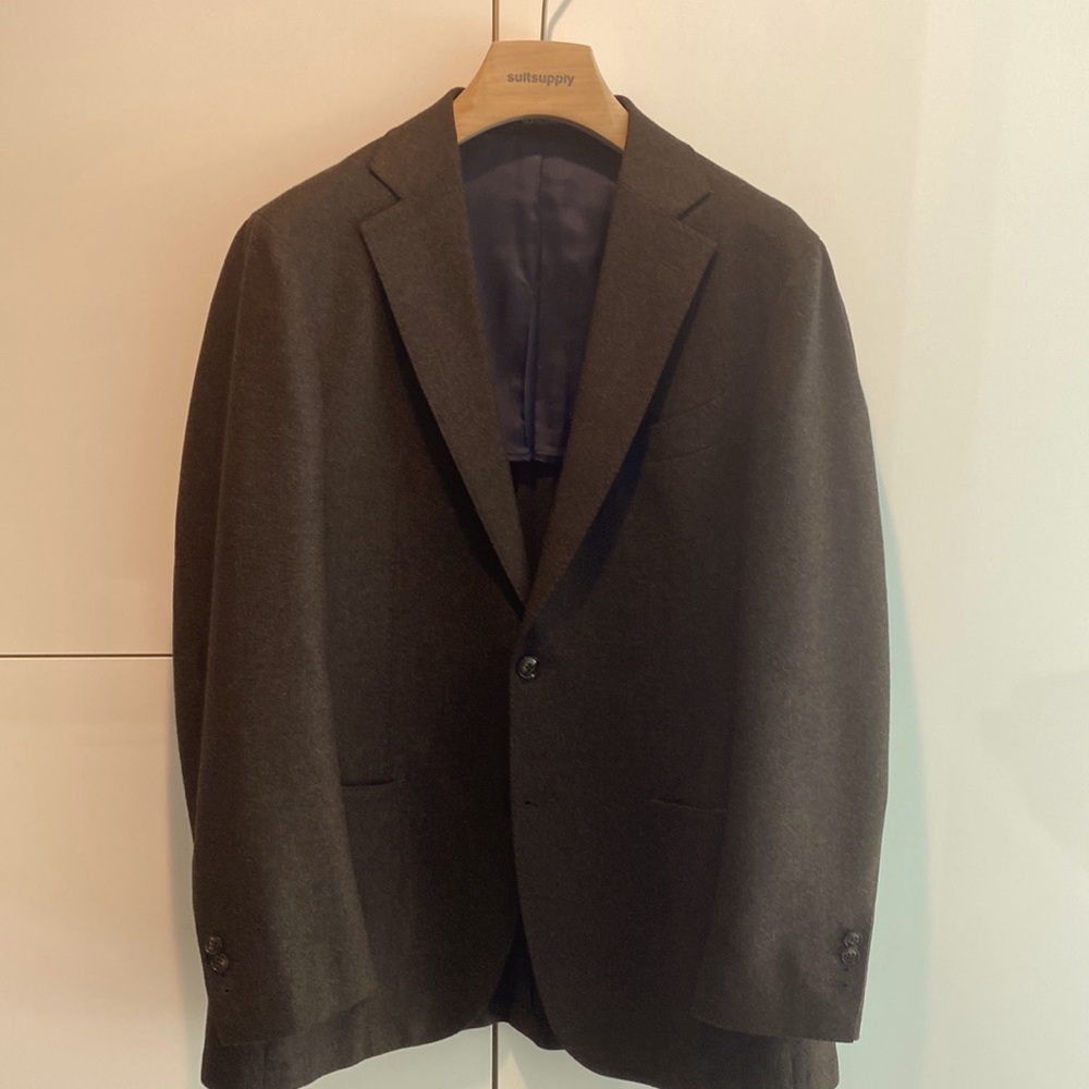 Suit Supply Italian Wool Blazer in excellent shape.
